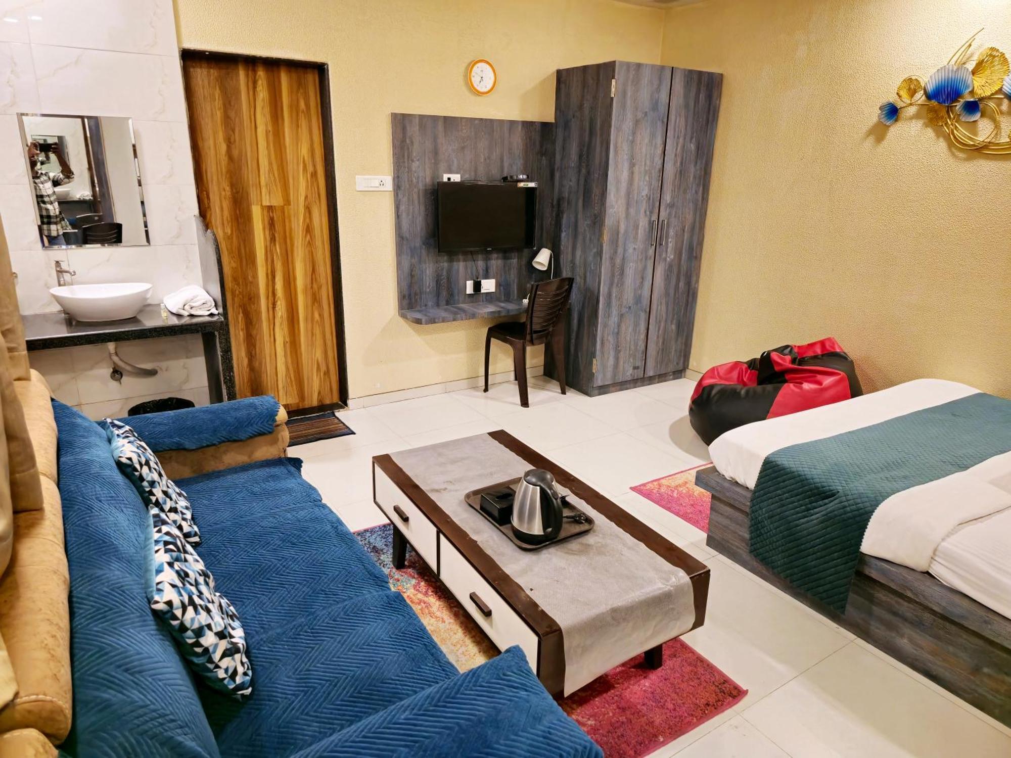 Hotel Mari Aai Residency Navi Mumbai Bilik gambar